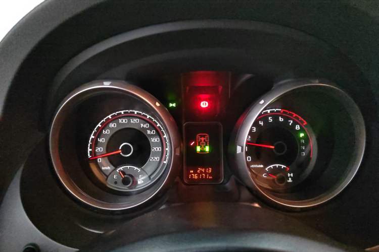 Used Mitsubishi Pajero 2015 3.0L Automatic Elite Plus Version China V Standard