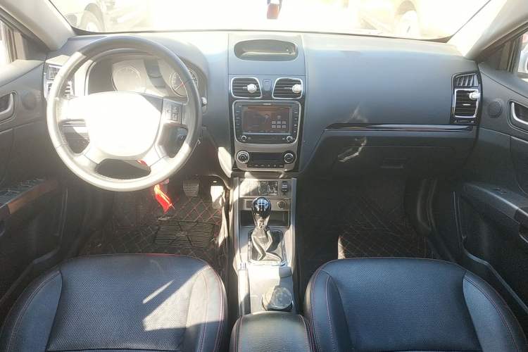 Used Geely Auto Classic Emgrand 2013 Hatchback 1.5L Manual Luxury Model
