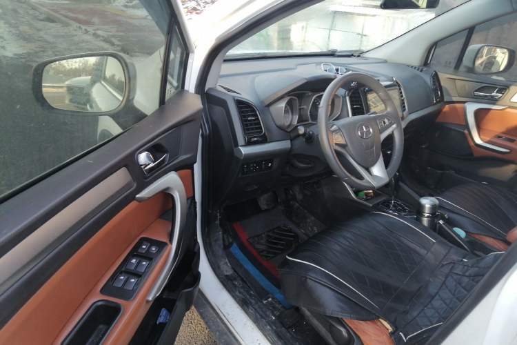 Used JAC Refine S3 2014 1.5L CVT Luxury Version
