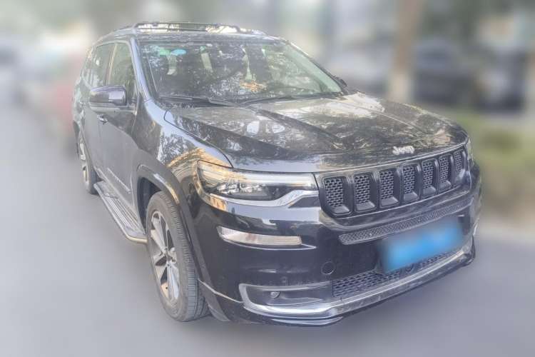 Used Jeep Grand Commander 2018 2.0T Four-Wheel Drive Smart Enjoyment Version China V Emission Standard
