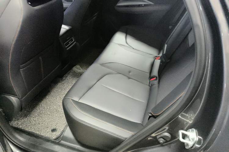 Used Oshan Z6 New Energy 2023 ZhiDian iDD 150KM Flagship PLUS Smart Parking Edition