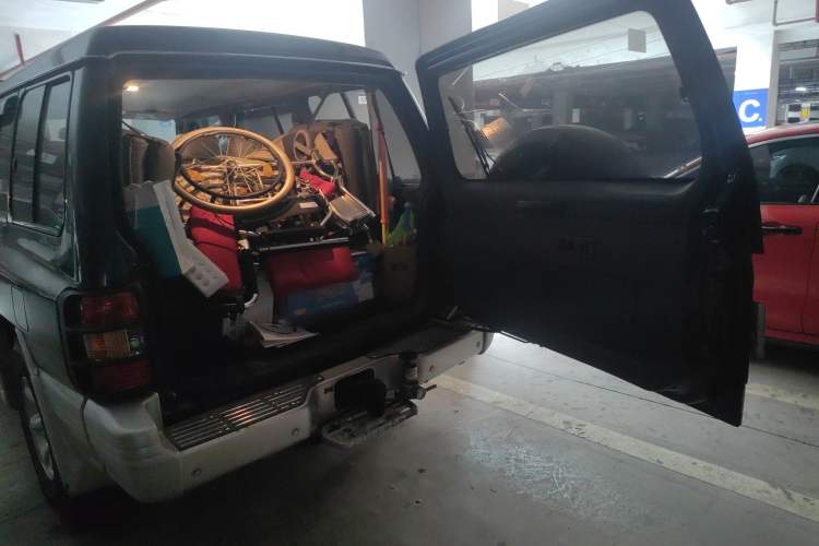 Used Leopaard Heijingang 2013 2.2L Manual Two-Wheel Drive Standard Version