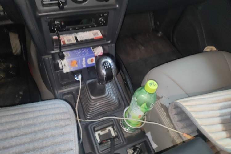 Used Leopaard Heijingang 2013 2.2L Manual Two-Wheel Drive Standard Version