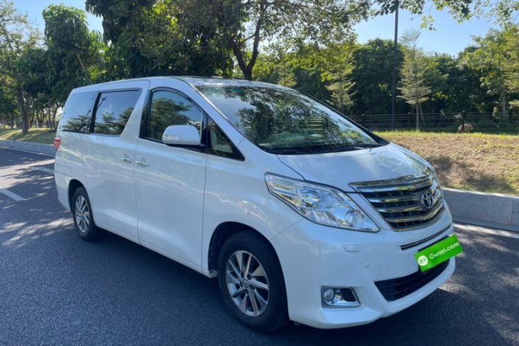 Used Toyota Alphard 2012 3.5L Luxury Edition
