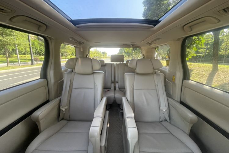 Used Toyota Alphard 2012 3.5L Luxury Edition
