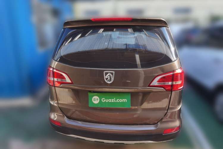 Used Baojun 730 2016 Revised 1.5L Manual Standard Version 7 Seats China V Emission Standard
