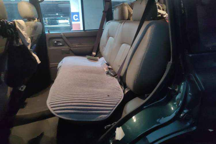 Used Leopaard Heijingang 2013 2.2L Manual Two-Wheel Drive Standard Version