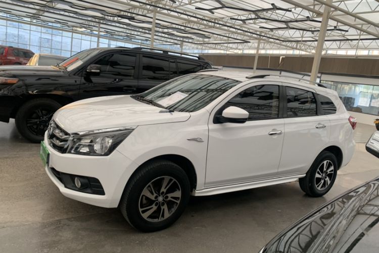 Used Venucia T70 2016 1.6L Manual Ruixing Edition
