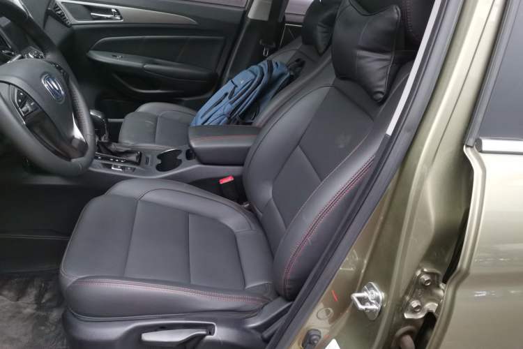 Used Changan CS75 2016 1.8T Automatic Elite Model China V Standard