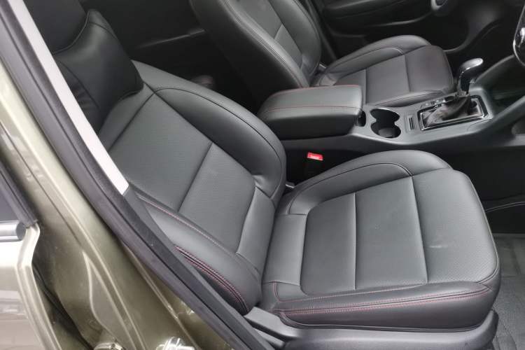 Used Changan CS75 2016 1.8T Automatic Elite Model China V Standard