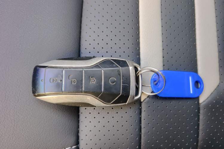 Used BYD Qin Pro New Energy 2018 DM 1.5TI Automatic Smart Connect Elite Model Vehicle Key