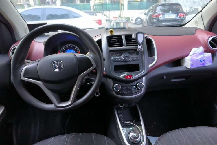 Used CHANGAN Benni 2015 1.4L IMT Luxury Model China V Standard Center Console
