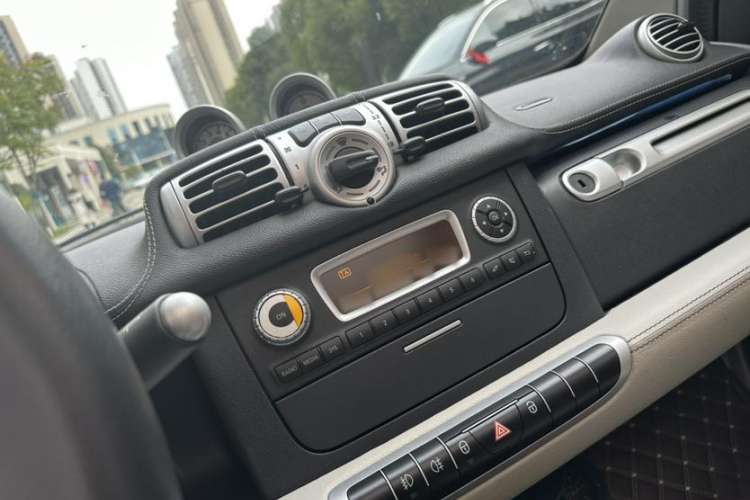 Used smart fortwo 2012 1.0T Flowing Gray Special Edition
