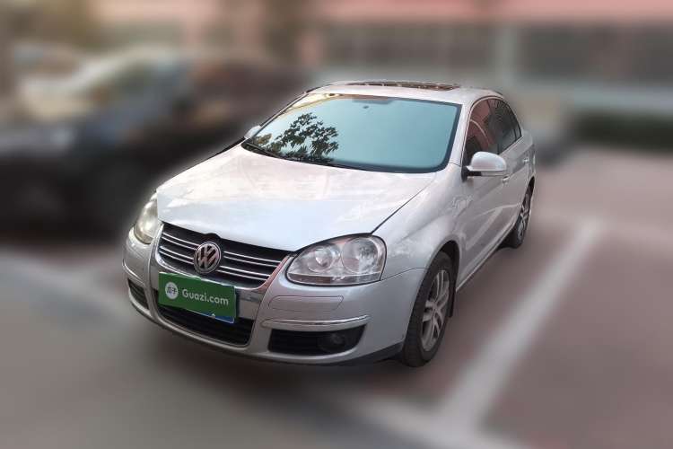 Used Volkswagen Sagitar 2010 1.4 TSI Automatic Luxury Model