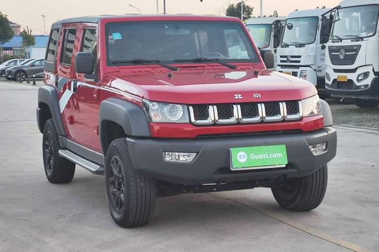 Used BAIC Off-Road BJ40 2017 40L 2.3T Automatic All-Wheel Drive Ring of the Tower Champion Edition
