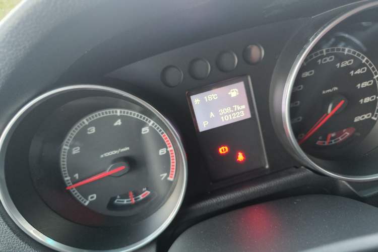 Used BAIC Off-Road BJ40 2017 40L 2.3T Automatic All-Wheel Drive Ring of the Tower Champion Edition
