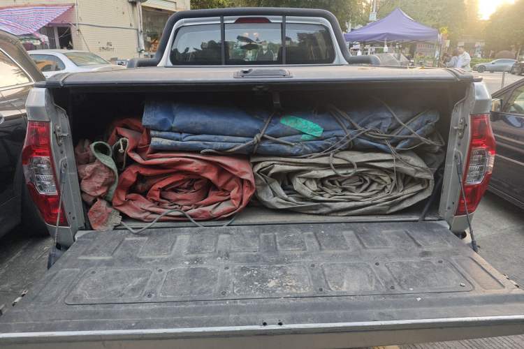 Used SAIC MAXUS T60 2017 2.0T Gasoline Automatic Two-Wheel Drive High-Ride Elite Model with Extended Cabin