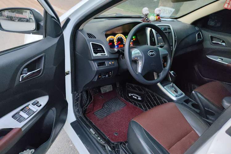 Used BYD F3 2015 Energy-Saving Edition 1.5L Automatic Prestige Model