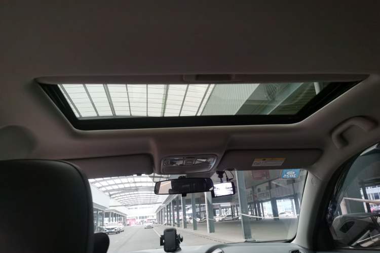 Used Changan CS75 2016 1.8T Automatic Elite Model China V Standard