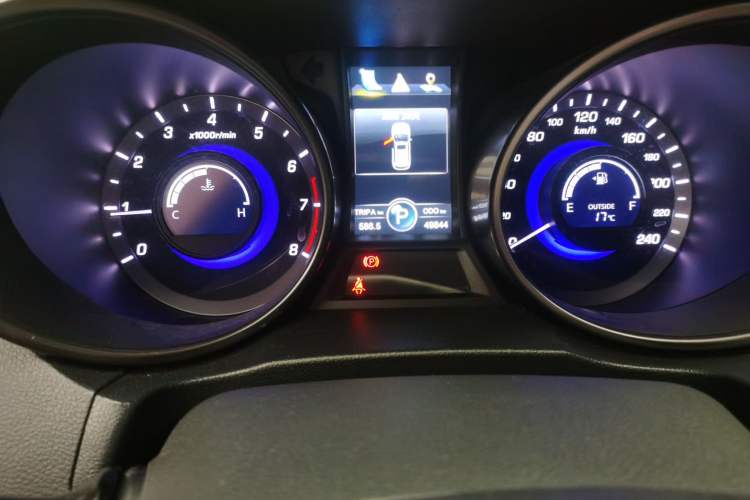 Used Changan CS75 2016 1.8T Automatic Elite Model China V Standard