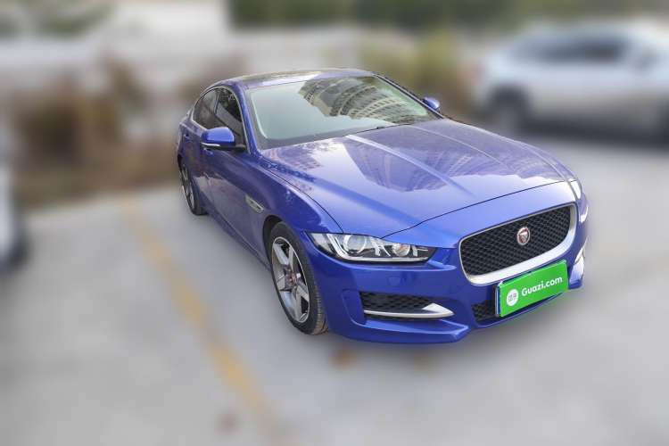 Used Jaguar XE 2017 2.0T 200 PS R-Sport