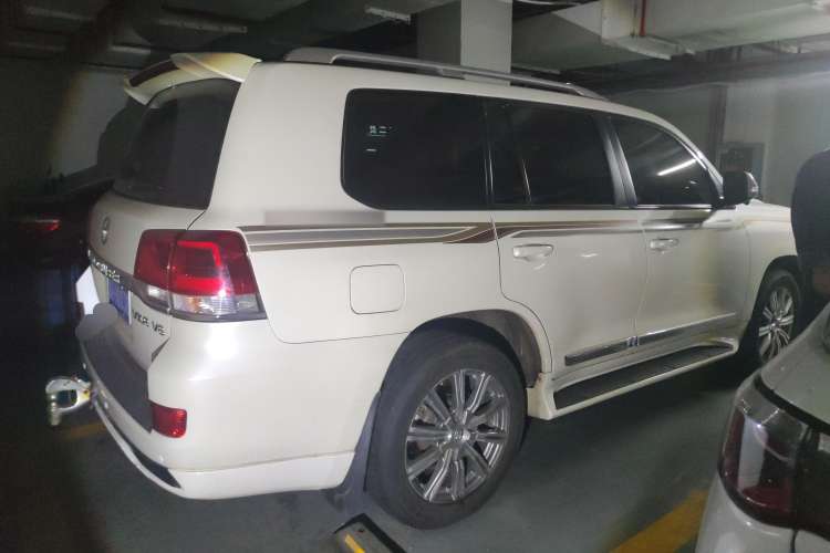 Used Toyota Land Cruiser 2016 4.0L Automatic GX-R Rear Right 45 Deg