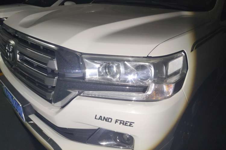 Used Toyota Land Cruiser 2016 4.0L Automatic GX-R Left Front Headlight