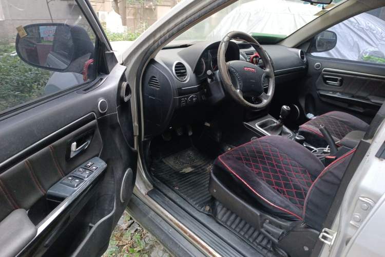 Used Haval H5 Classic 2015 2.0T Manual 4x4 Advanced Trim
