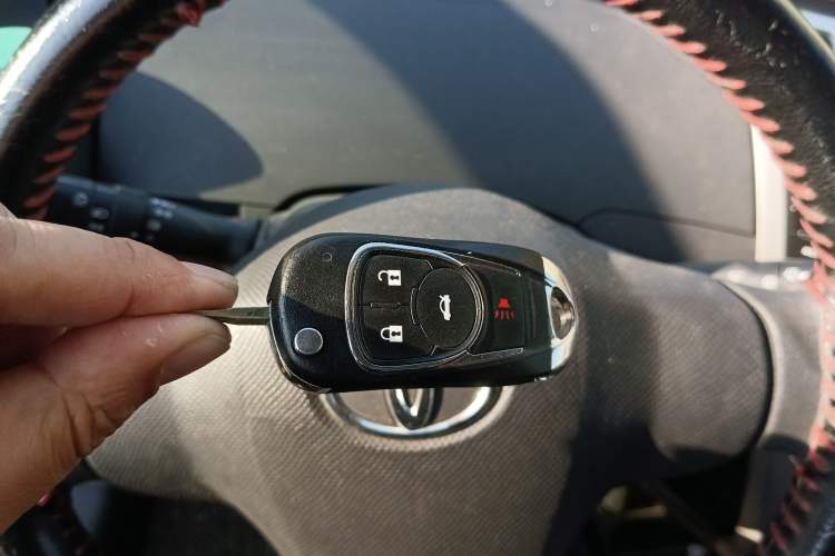 Used Toyota Yaris 2011 1.6E Automatic Charm Edition Vehicle Key