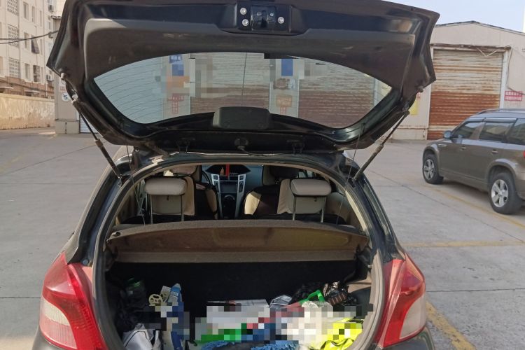 Used Toyota Yaris 2011 1.6E Automatic Charm Edition Trunk