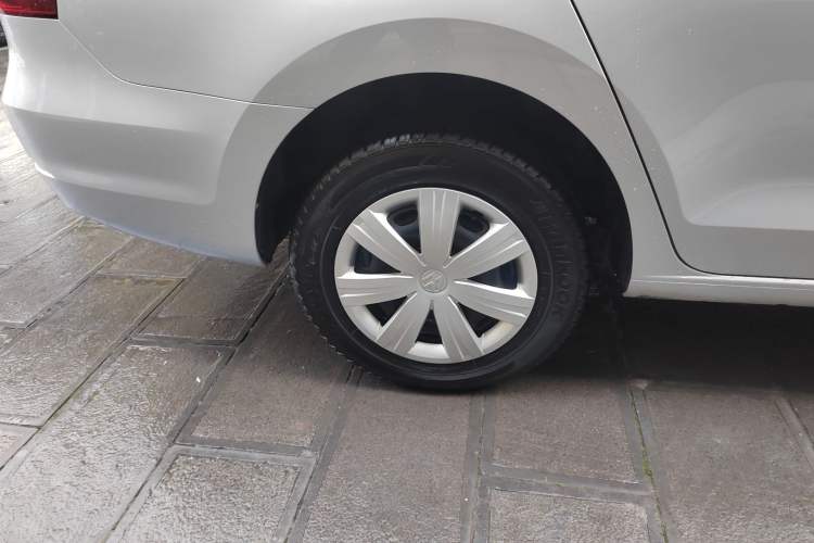 Used Volkswagen Jetta 2015 Value Edition 1.6L Manual Fashionable Style