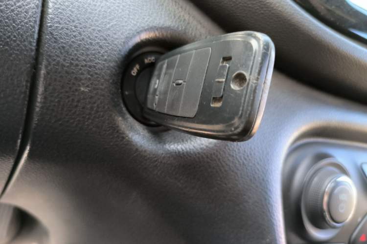 Used Fiat Viaggio 2013 1.4T Anniversary Edition
