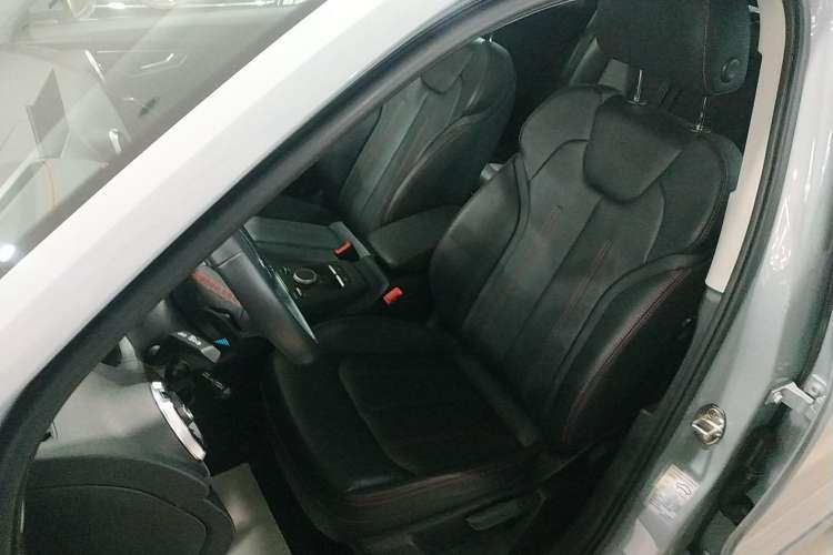 Used Audi Q2L 2022 35 TFSI Progressive Dynamic Edition
