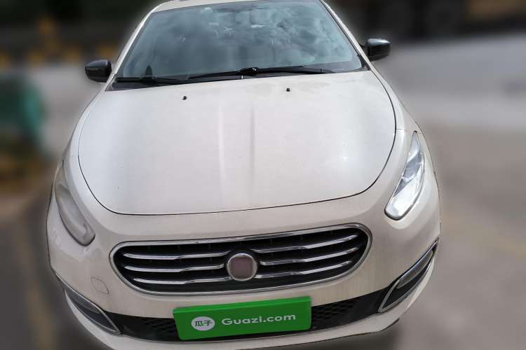 Used Fiat Viaggio 2013 1.4T Anniversary Edition
