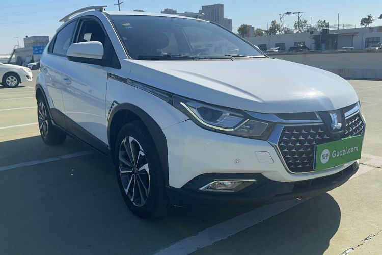 Used Luxgen U5 SUV 2017 1.6L CVT Knight Edition