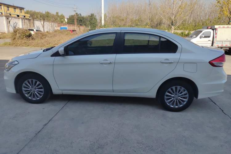 Used Suzuki Alivio 2015 1.6L Manual Comfort Model
