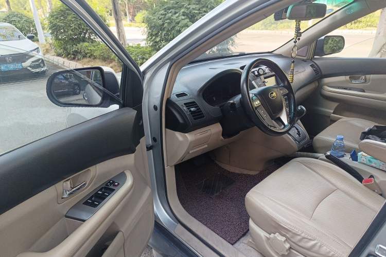 Used BYD S6 2012 2.4L Automatic Luxury Edition