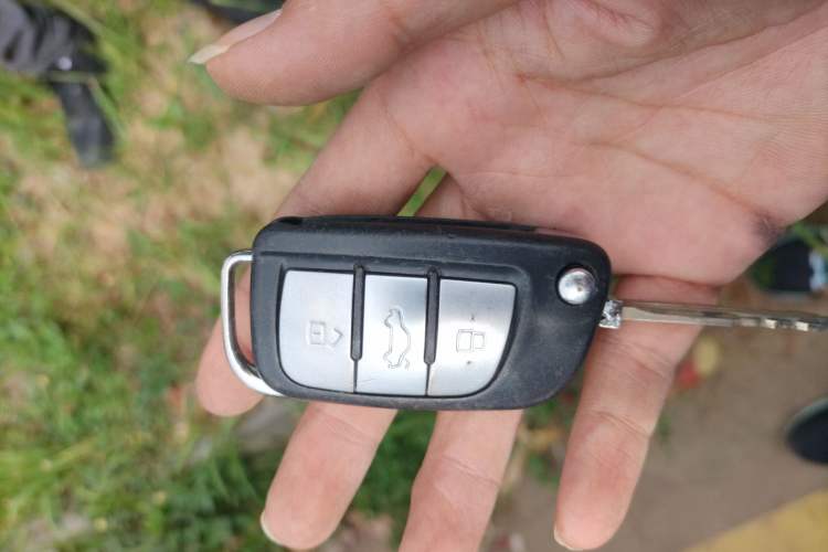 Used JAC Refine S3 2014 1.5L Manual Luxury Smart Model Vehicle Key