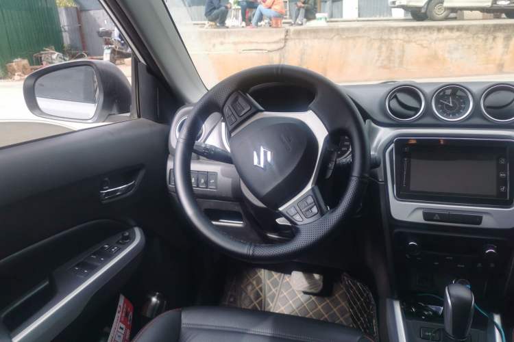 Used Suzuki Vitara 2016 1.4T Automatic 4x4 Flagship Model
