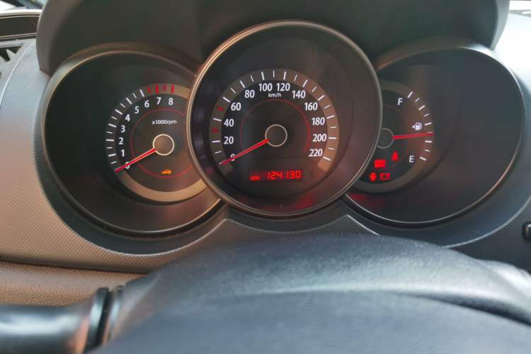 Used Kia Forte 2011 1.6L MT GL
