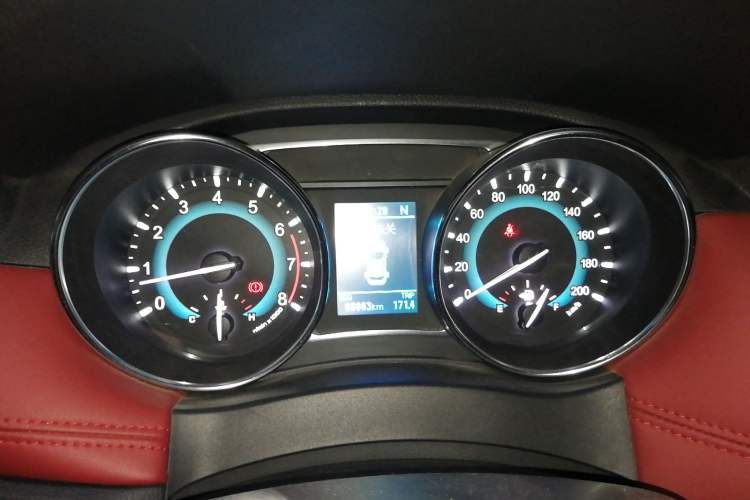 Used Haval H1 2016 Blue Label 1.5L AMT Luxury Model