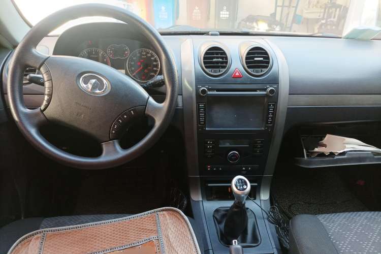 Used Haval H5 Classic 2011 Zhizun Edition 2.4L Four-Wheel Drive Deluxe Differential Version
