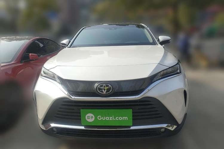 Used Toyota Harrier 2022 2.0L CVT Two-Wheel Drive Luxury Edition
