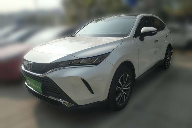 Used Toyota Harrier 2022 2.0L CVT Two-Wheel Drive Luxury Edition