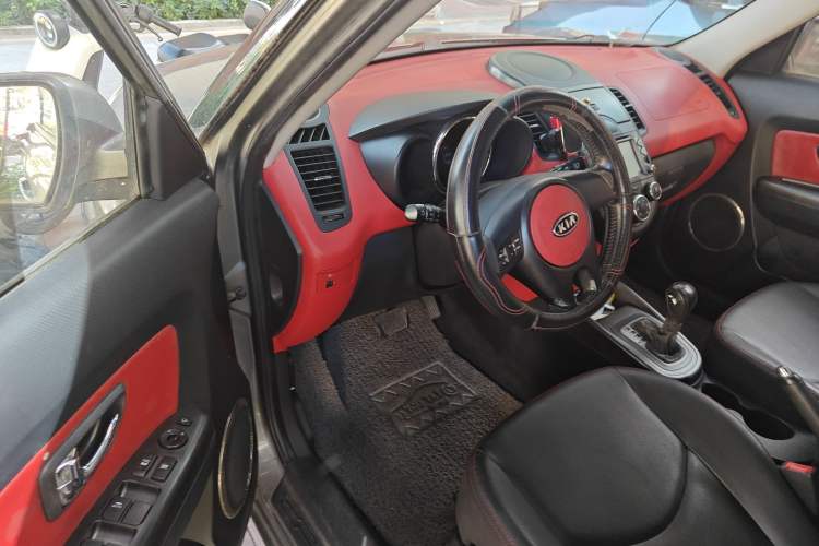 Used Kia Soul 2010 1.6L AT GLS
