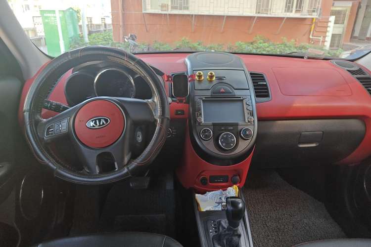 Used Kia Soul 2010 1.6L AT GLS
