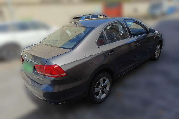 Used Volkswagen Santana 2015 1.4L Manual Comfort Edition
