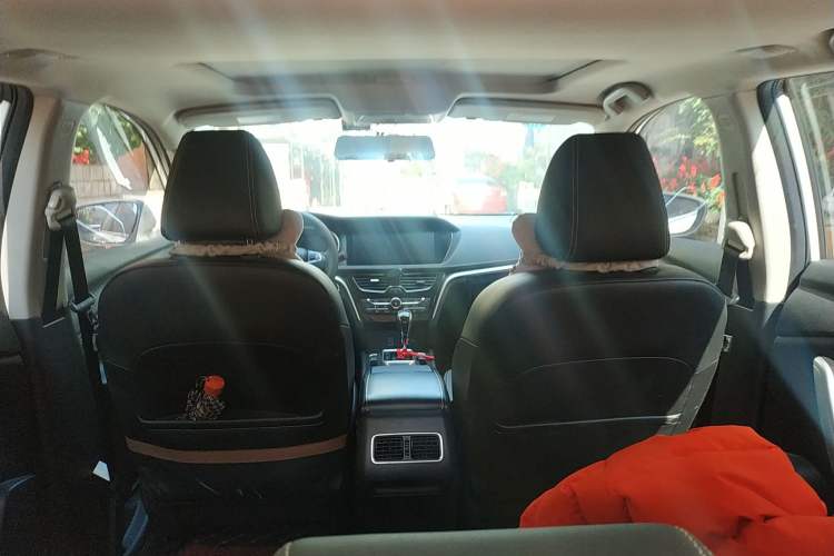 Used Venucia T90 2018 2.0L CVT Smart Connect Prestige Version China VI Standard
