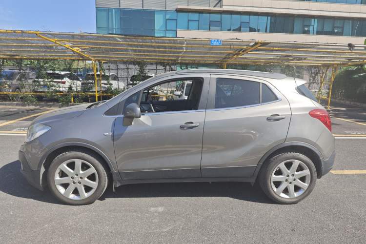 Used Buick Encore 2015 1.4T Manual Two-Wheel Drive Urban Advanced Model
