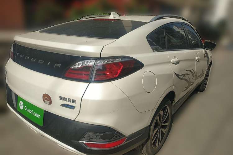 Used Venucia T90 2018 2.0L CVT Smart Connect Prestige Version China VI Standard
